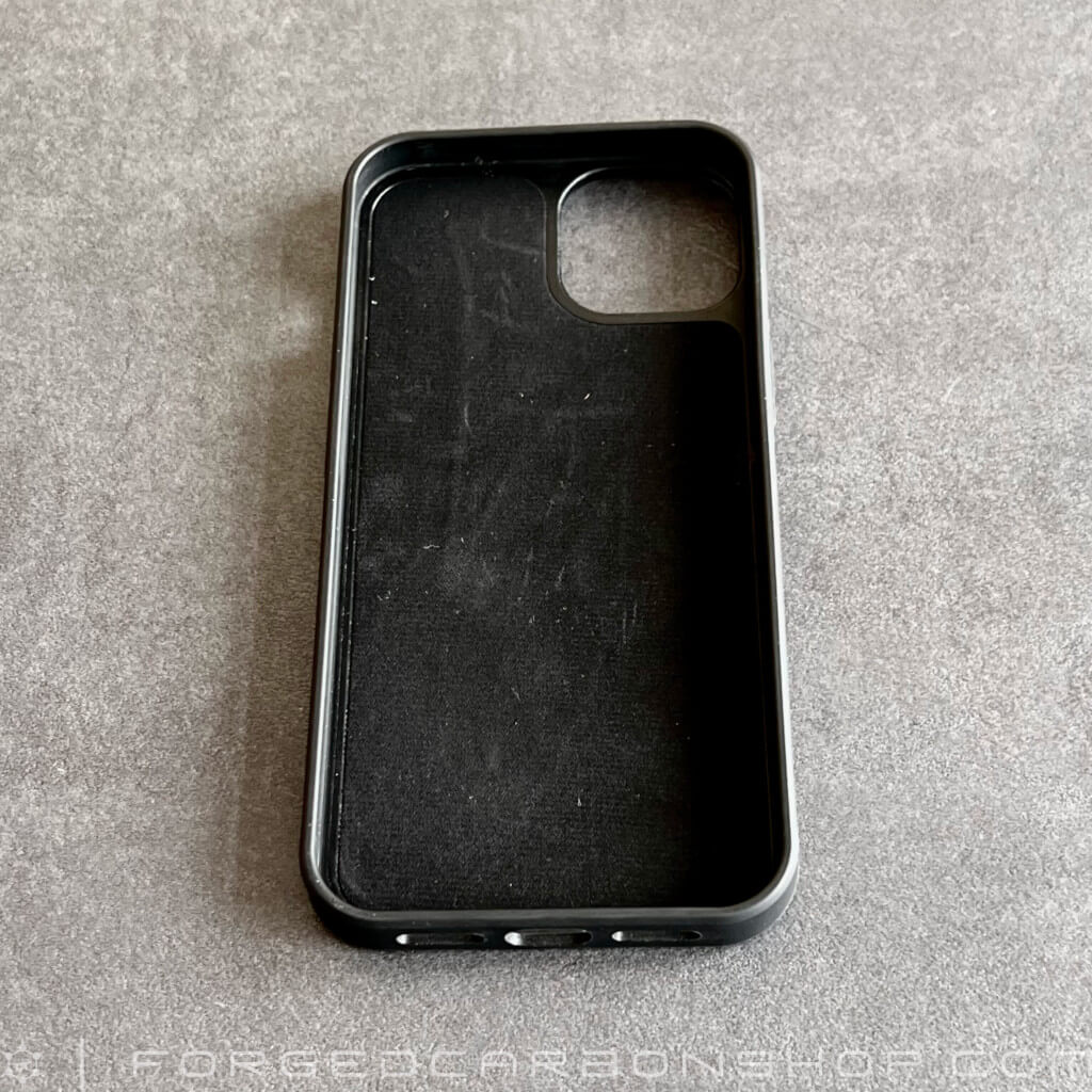 Forged Carbon Case Apple iPhone 14 Innen